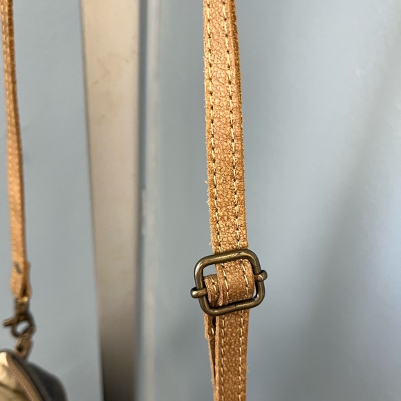Myra Crossbody Bag-NWOT - Picture 6 of 6